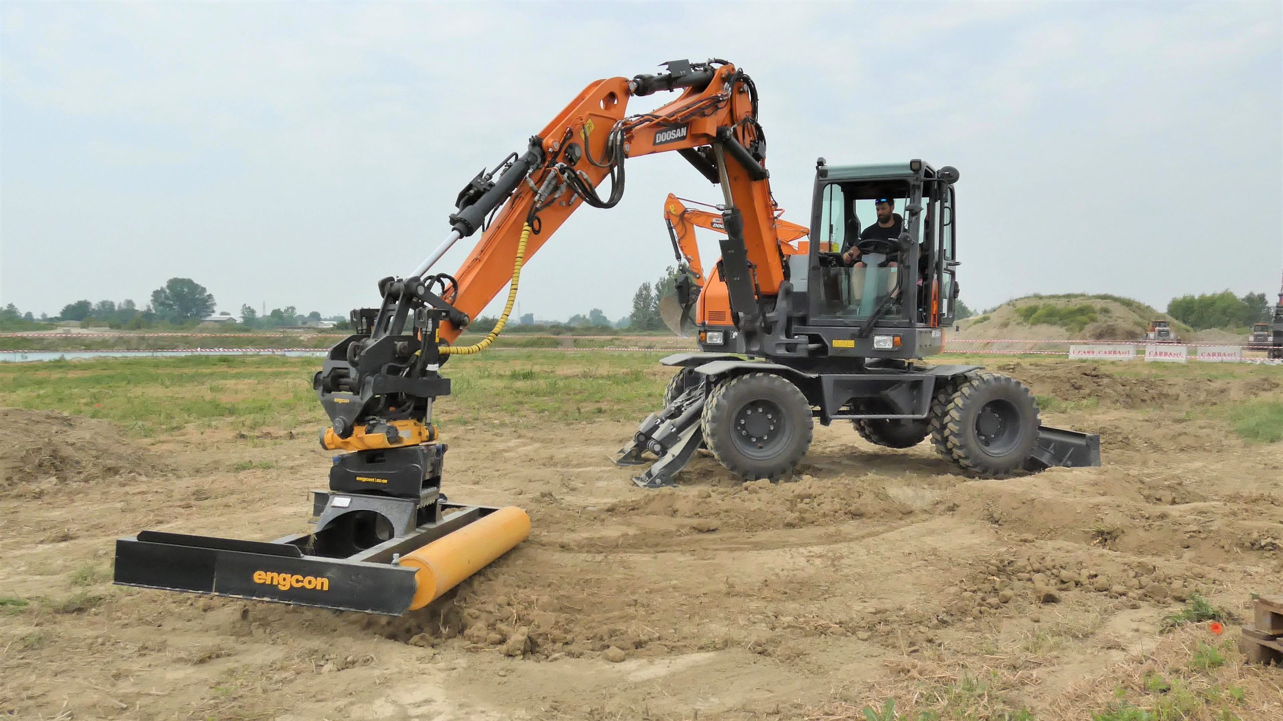 Doosan Dx W Come Va Il Piccolo Gommato Coreano E Construction