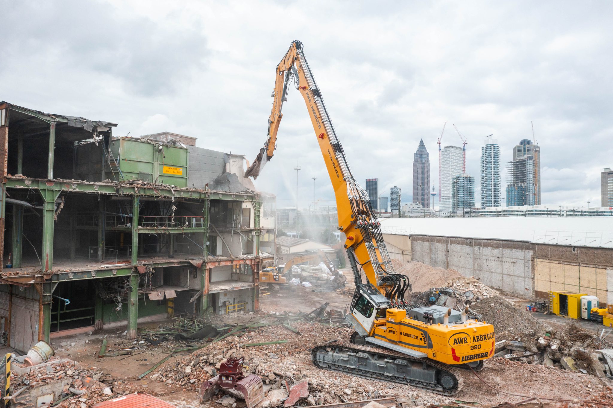 Liebherr R980 Demolition, ma chiamatemi Zeus Liebherr-R980-Demolition-AWR-Abbruch-2048x1364