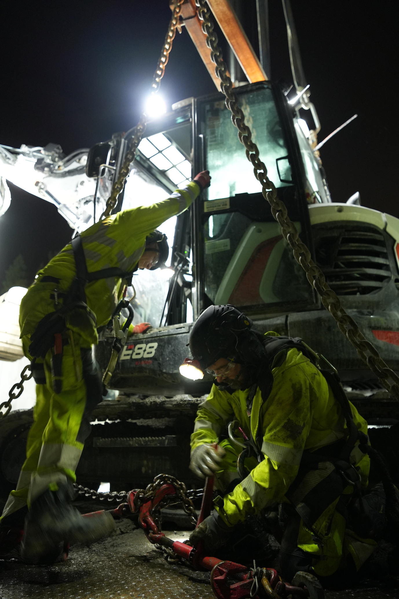 BOBCAT ha pensato il suo E88 per impieghi molto duri